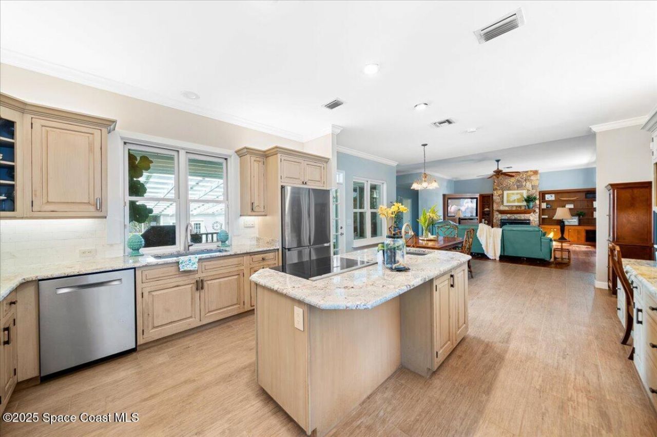 607 Rockledge Drive, Rockledge, FL 32955 Photo