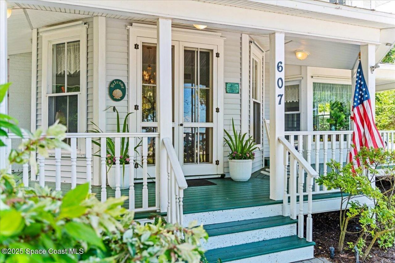 607 Rockledge Drive, Rockledge, FL 32955 Photo