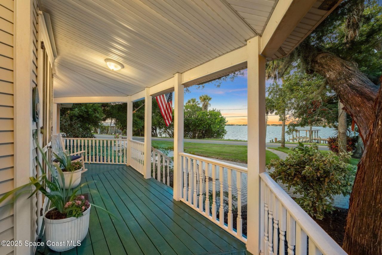 607 Rockledge Drive, Rockledge, FL 32955 Photo