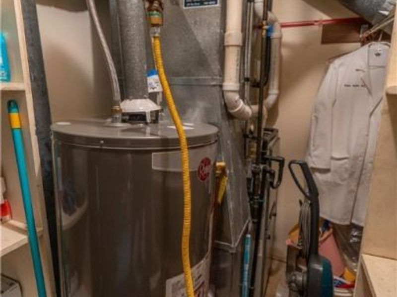 105 5th Street SE, Unit 2, Barberton, OH 44203 Photo 26