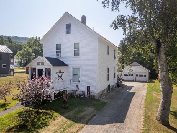 21 Grove Street, Proctor, VT 05765