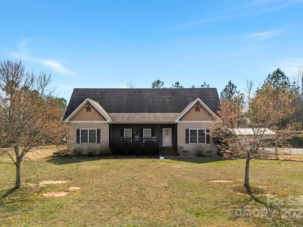 1581 Rhyne Road, Dallas, NC 28034