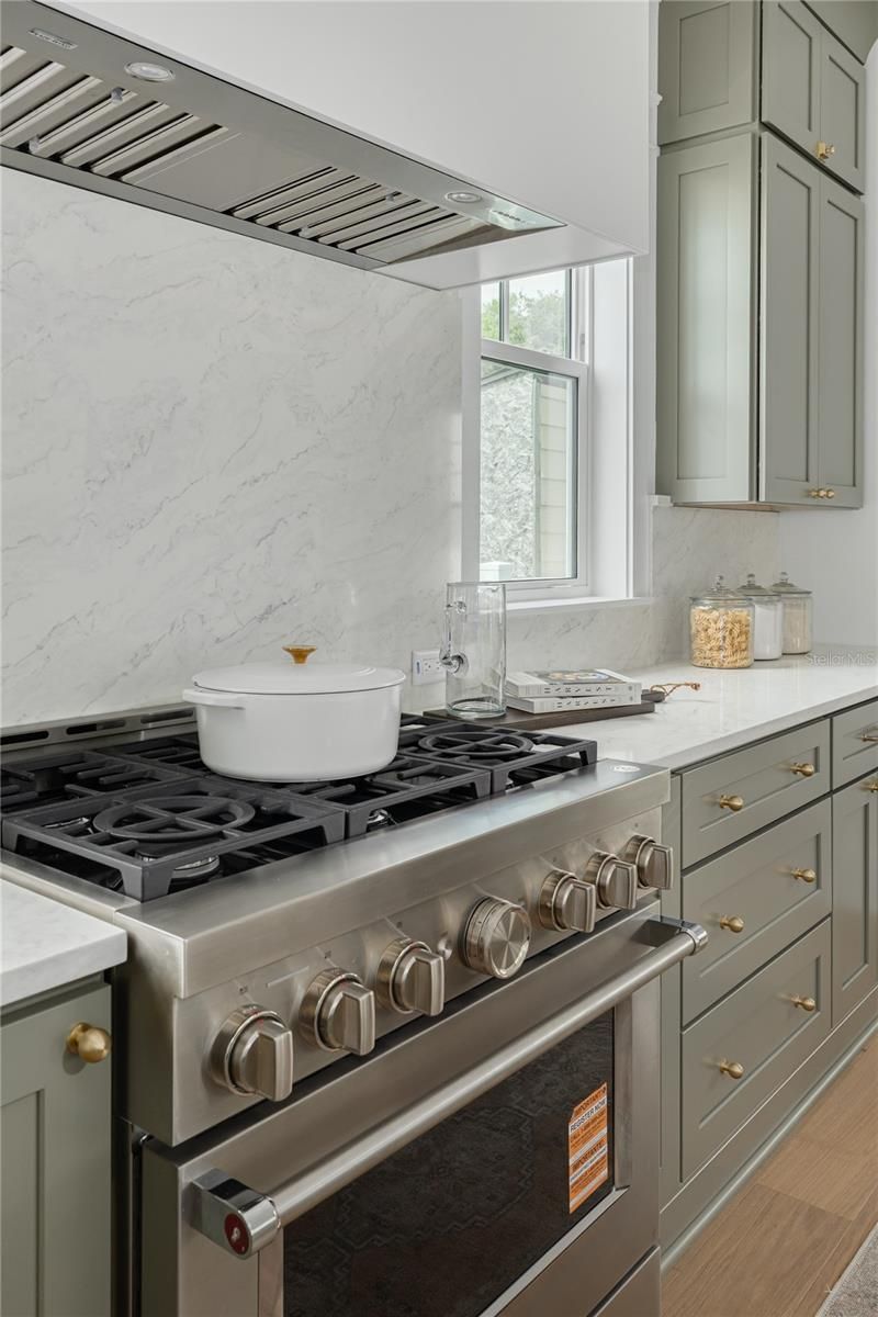 1211 35th Avenue N, Saint Petersburg, FL 33704 Photo