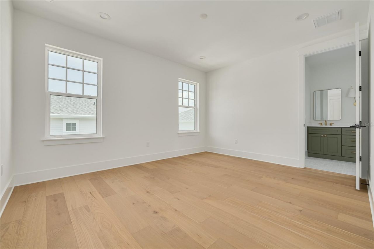 1211 35th Avenue N, Saint Petersburg, FL 33704 Photo