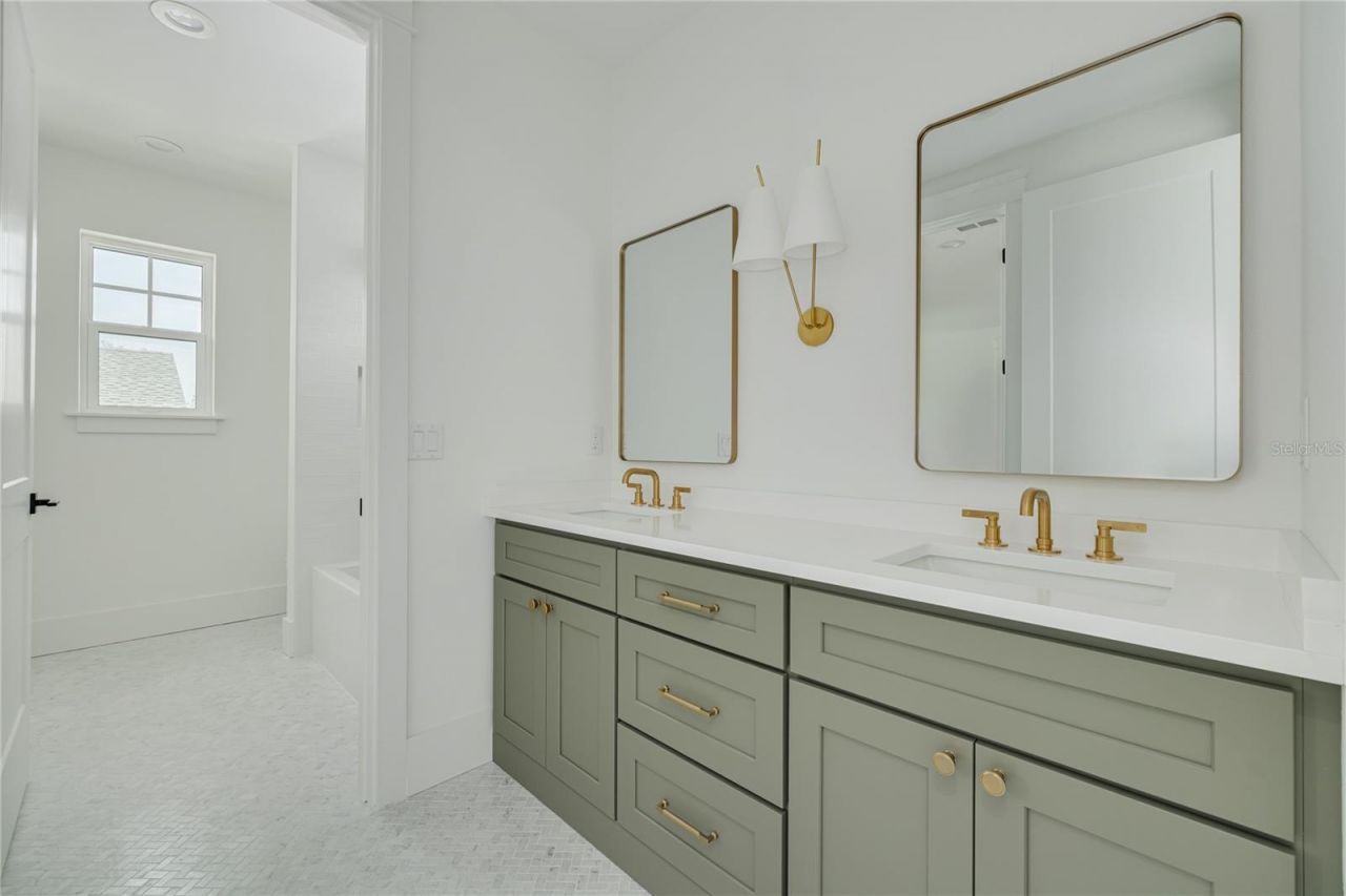 1211 35th Avenue N, Saint Petersburg, FL 33704 Photo