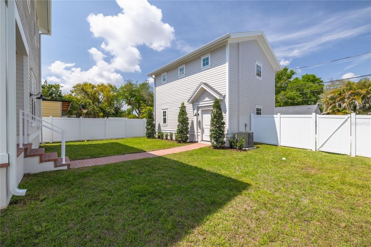 1211 35th Avenue N, Saint Petersburg, FL 33704 Photo