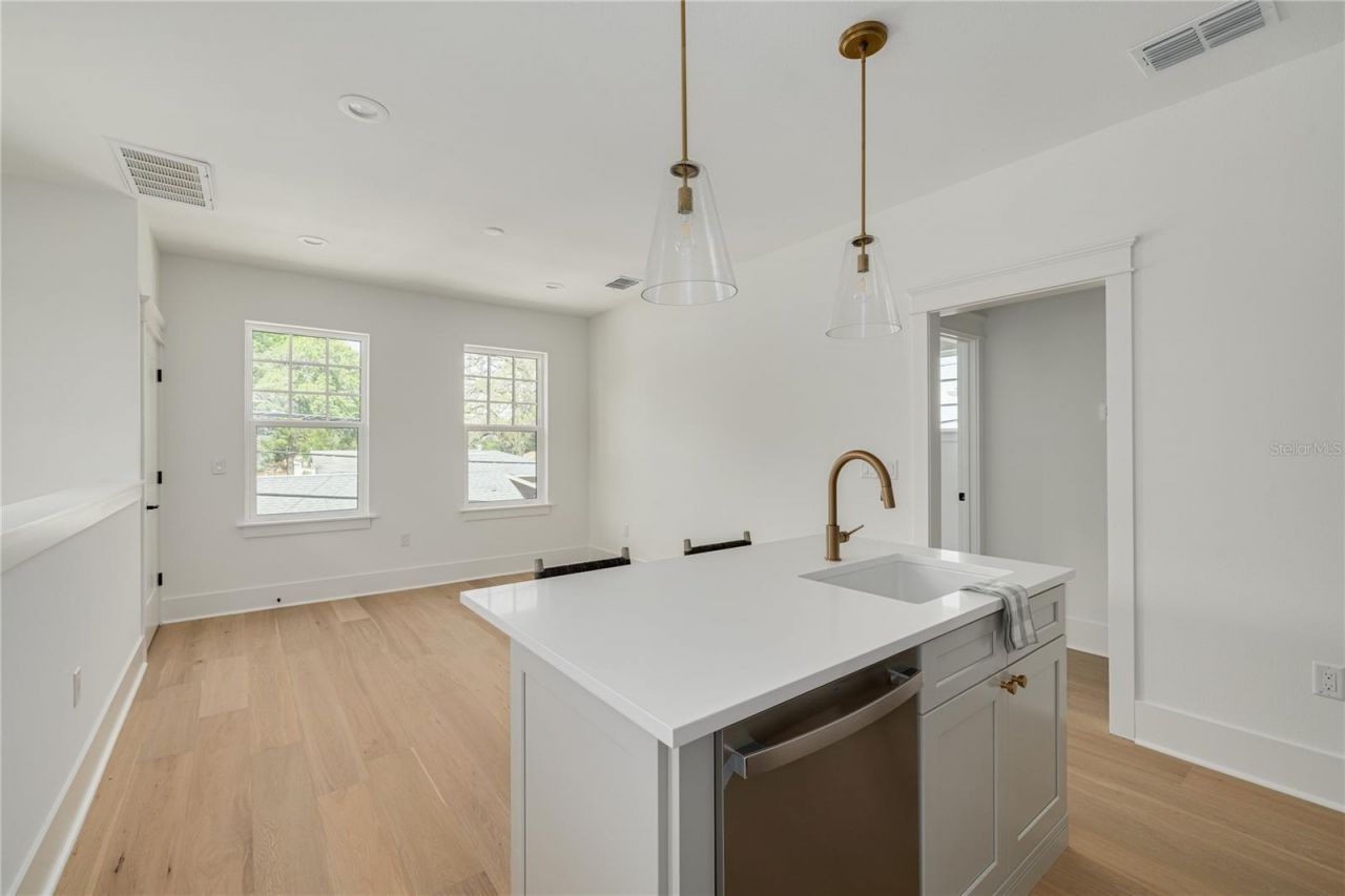 1211 35th Avenue N, Saint Petersburg, FL 33704 Photo