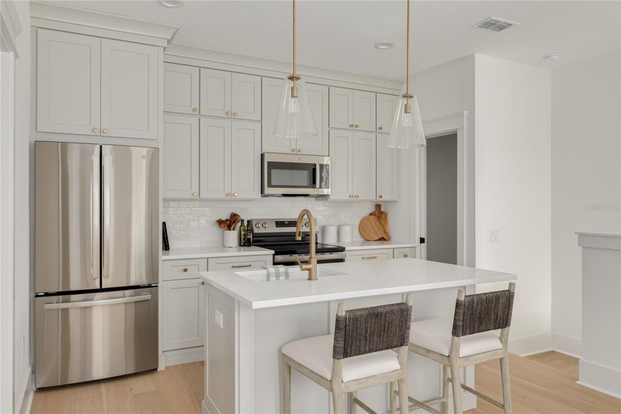 1211 35th Avenue N, Saint Petersburg, FL 33704 Photo