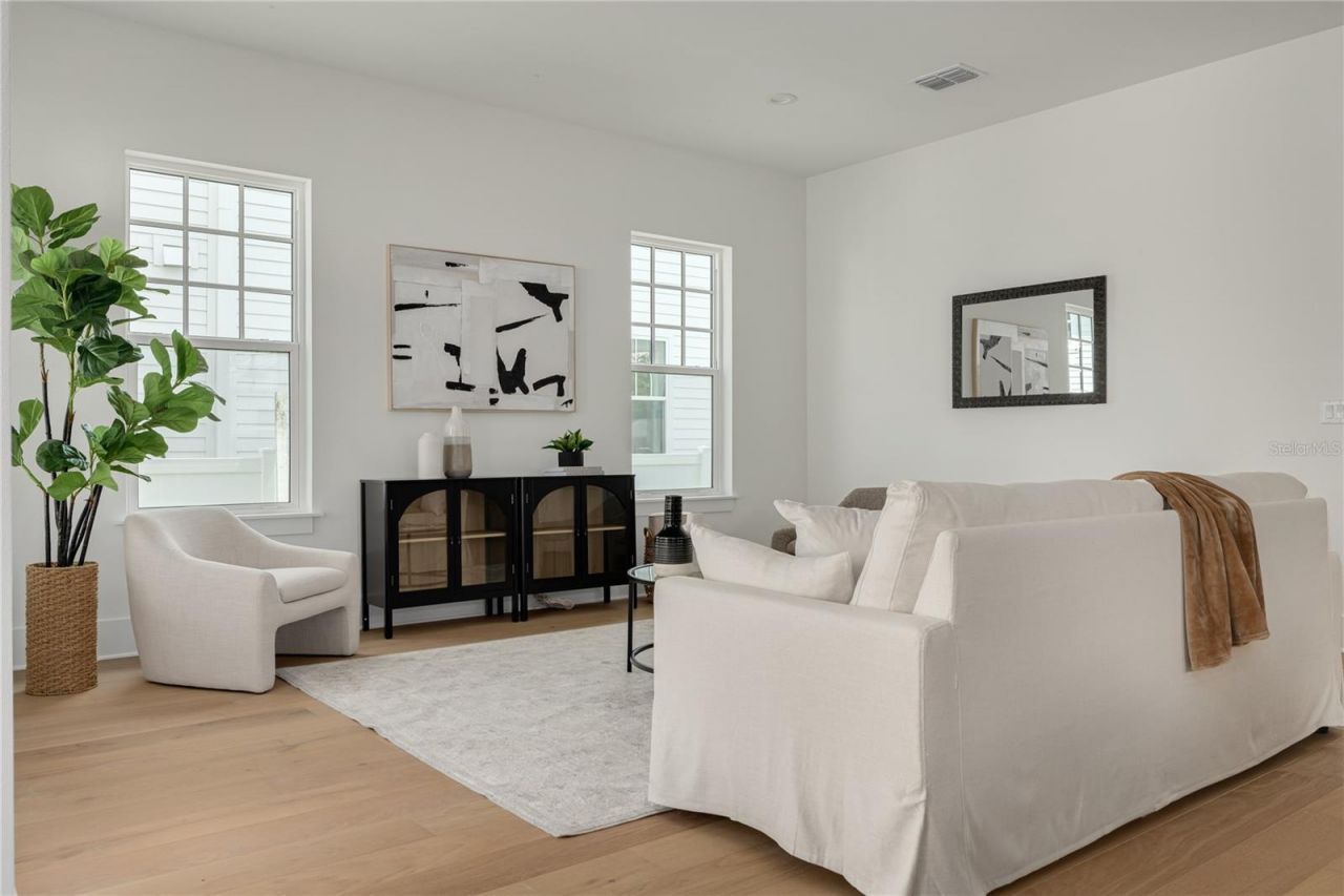 1211 35th Avenue N, Saint Petersburg, FL 33704 Photo