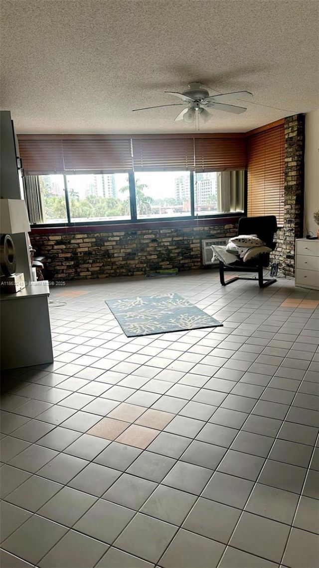 6484 Indian Creek Drive, Unit 320, Miami Beach, FL 33141 Photo