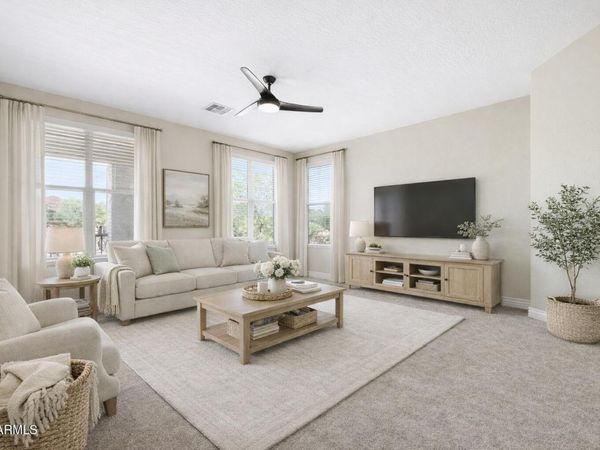 2425 W BRONCO BUTTE Trail, Unit 2008, Phoenix, AZ 85085