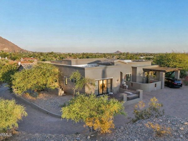 5738 N 32ND Place, Paradise Valley, AZ 85253