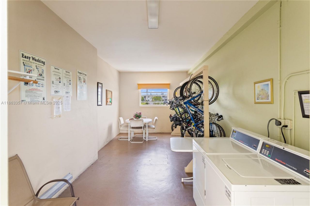 4299 NW 16th St, Unit 210, Lauderhill, FL 33313 Photo