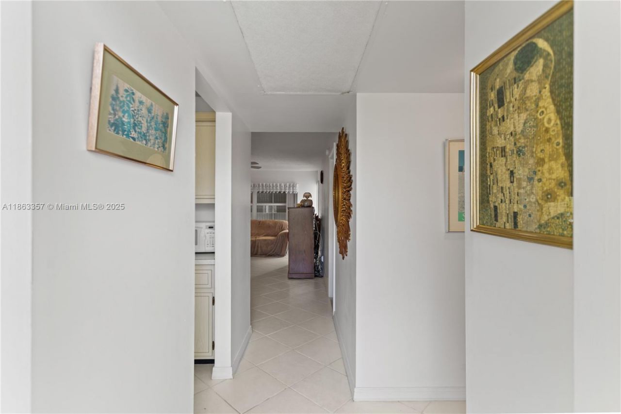 4299 NW 16th St, Unit 210, Lauderhill, FL 33313 Photo