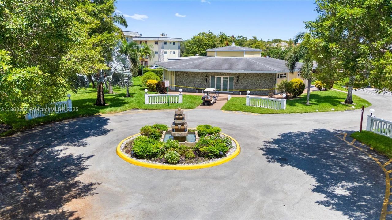 4299 NW 16th St, Unit 210, Lauderhill, FL 33313 Photo