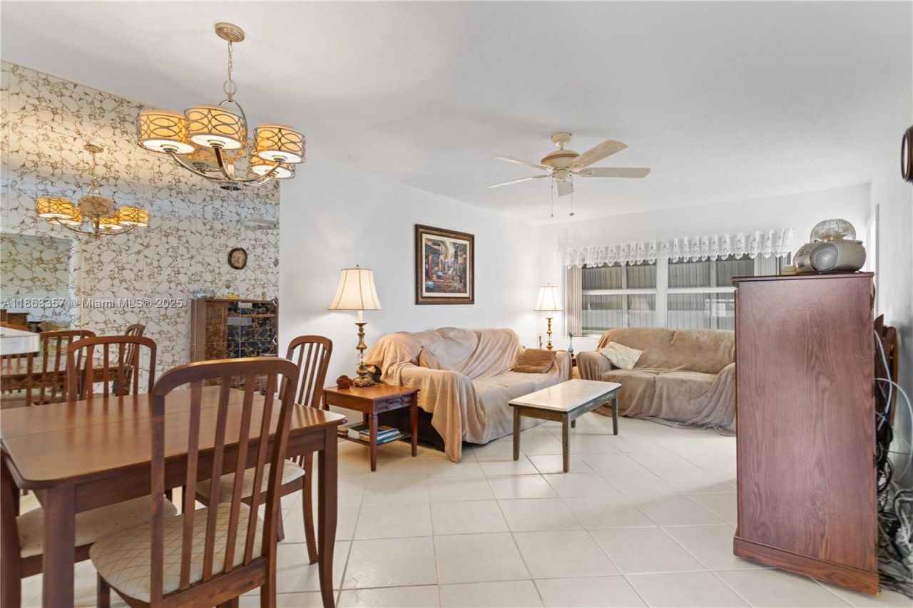 4299 NW 16th St, Unit 210, Lauderhill, FL 33313 Photo