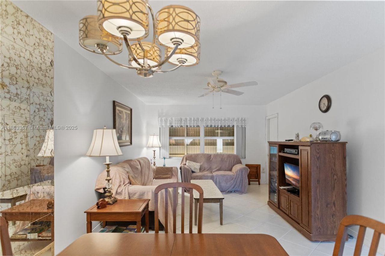 4299 NW 16th St, Unit 210, Lauderhill, FL 33313 Photo