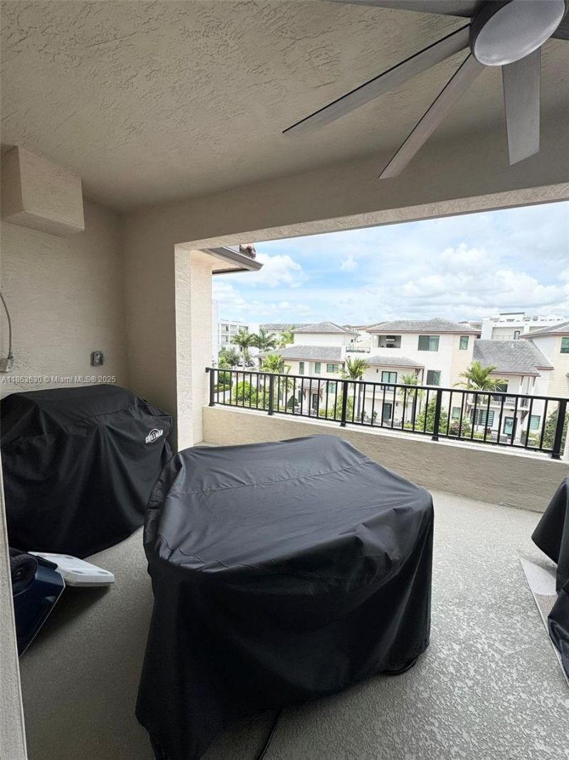 4867 NW 84th Ave, Doral, FL 33166 Photo