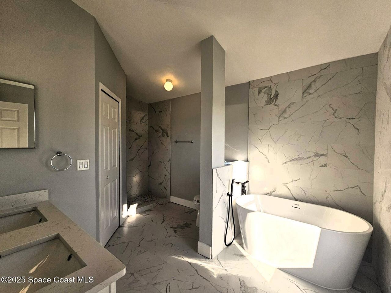 2264 Bayhill Drive, Melbourne, FL 32940 Photo