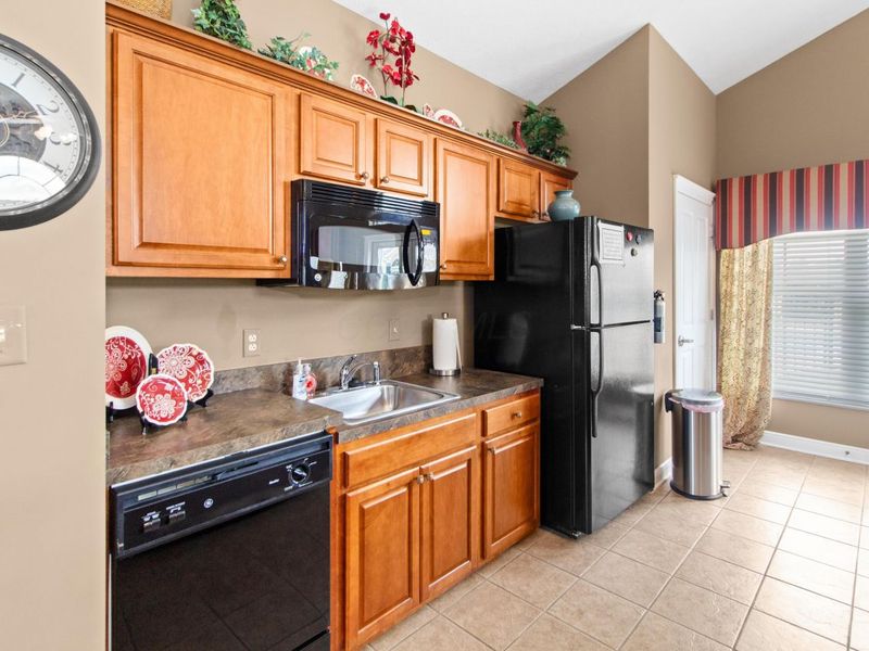 1266 Paddock Loop, Washington Court House, OH 43160 Photo 37