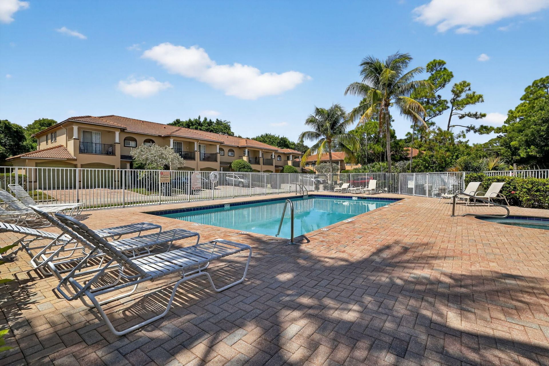 6272 S Military Trail, Unit 206, Lake Worth, FL 33463 Photo