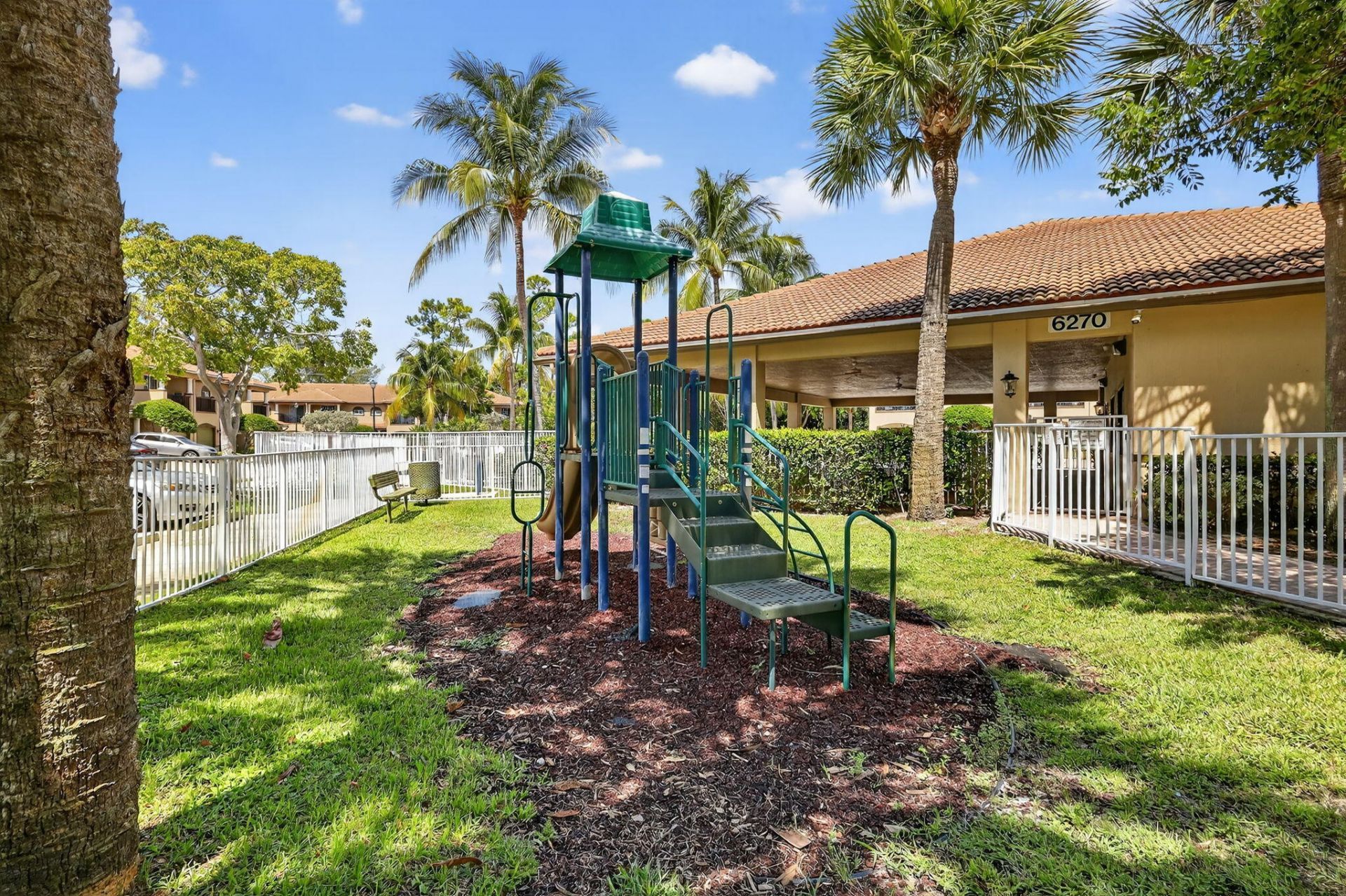 6272 S Military Trail, Unit 206, Lake Worth, FL 33463 Photo
