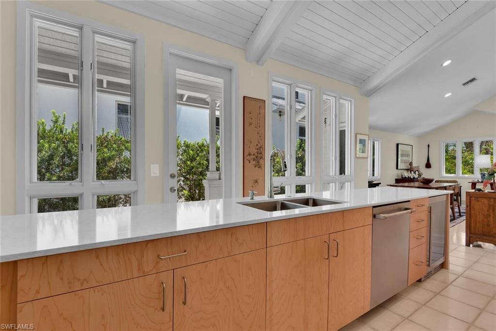 223 11th Ave S, Naples, FL 34102 Photo