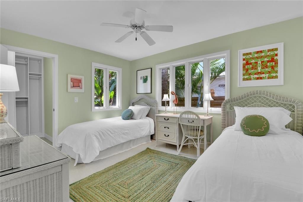 223 11th Ave S, Naples, FL 34102 Photo