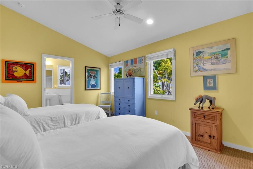 223 11th Ave S, Naples, FL 34102 Photo