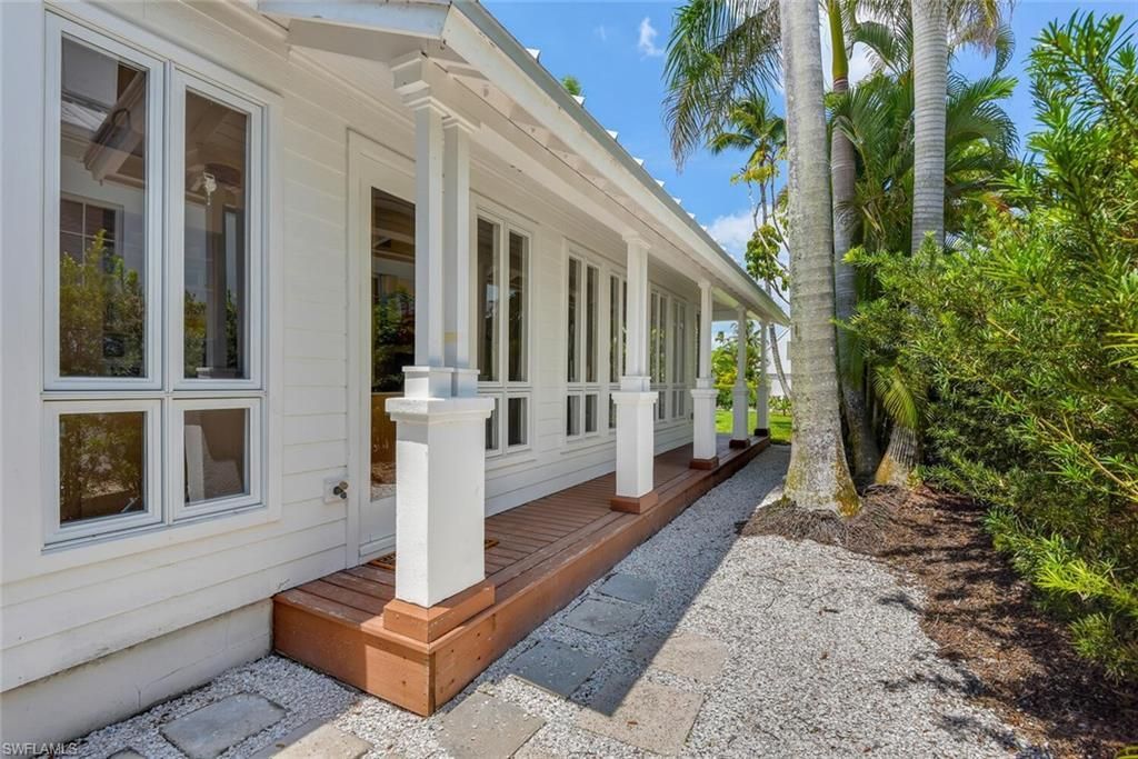 223 11th Ave S, Naples, FL 34102 Photo