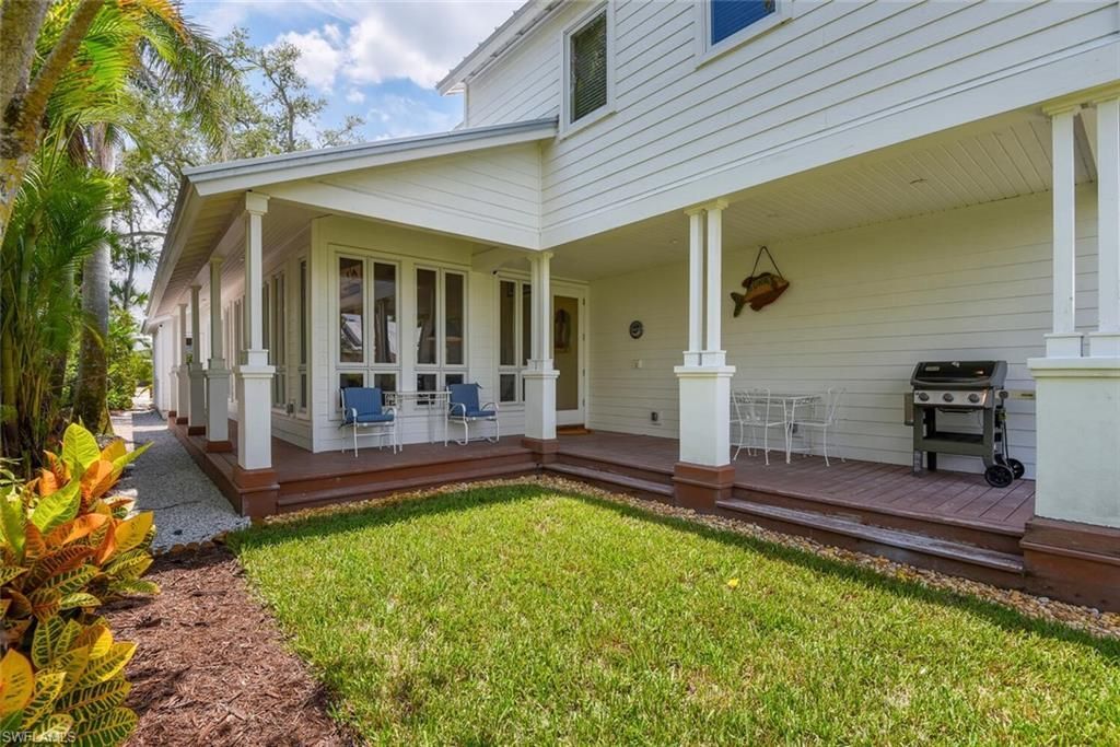 223 11th Ave S, Naples, FL 34102 Photo