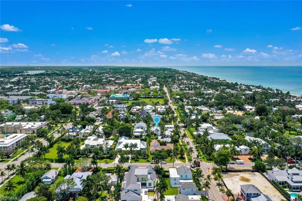 223 11th Ave S, Naples, FL 34102 Photo