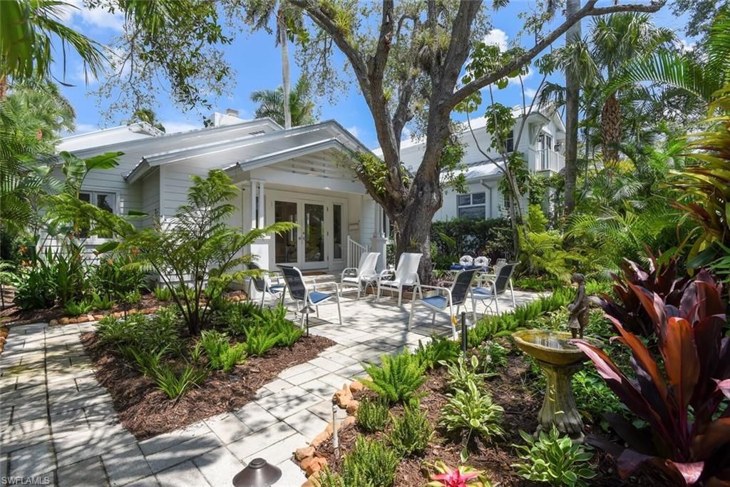 223 11th Ave S, Naples, FL 34102 Photo