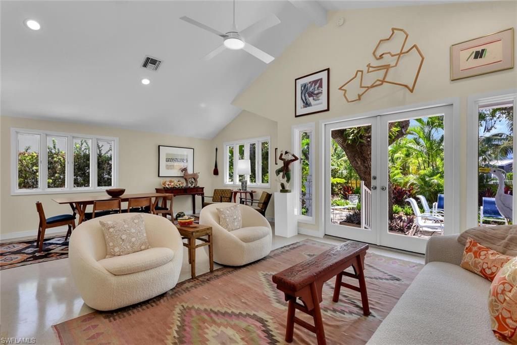 223 11th Ave S, Naples, FL 34102 Photo