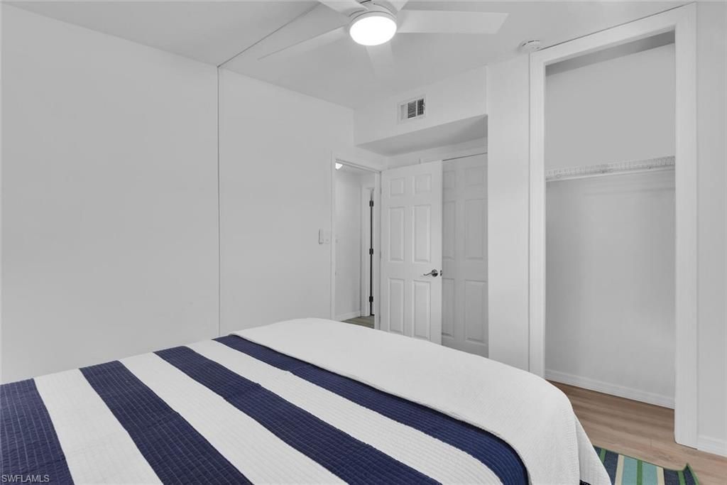 2048 Holiday Ln, Naples, FL 34104 Photo