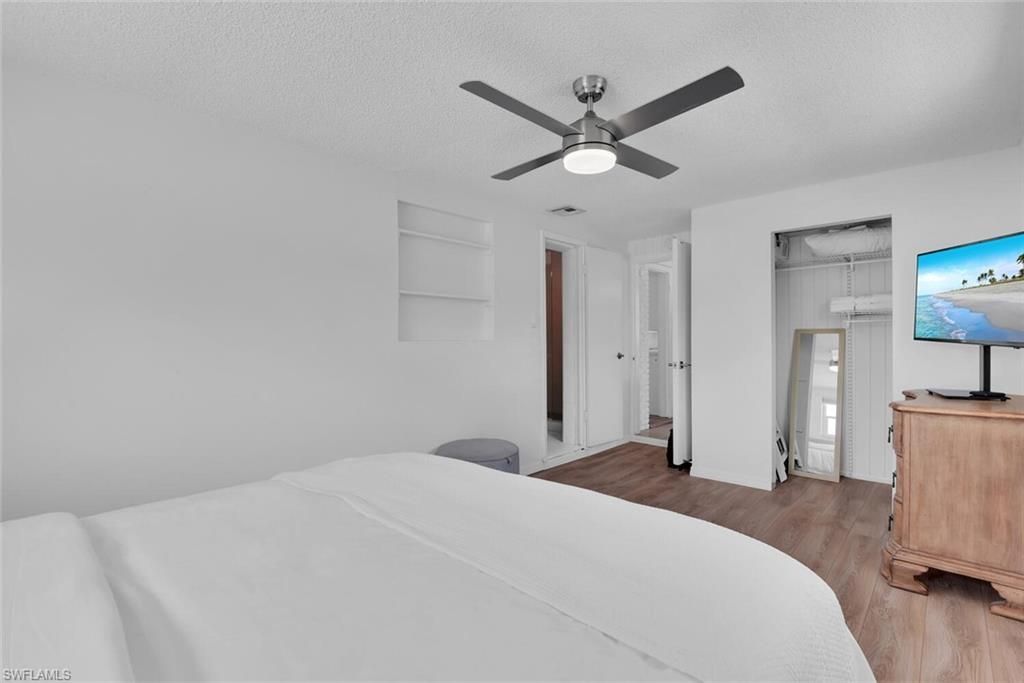 2048 Holiday Ln, Naples, FL 34104 Photo