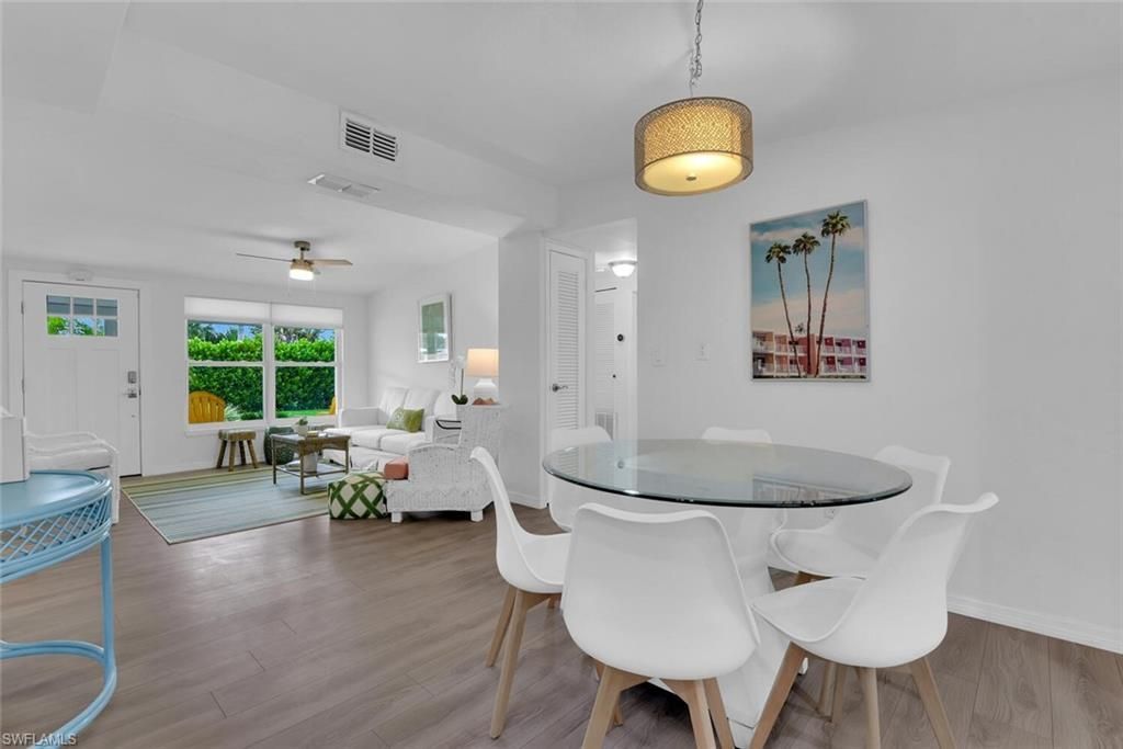 2048 Holiday Ln, Naples, FL 34104 Photo