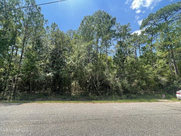 Lot 17 Poinsetta Loop, Pass Christian, MS 39571
