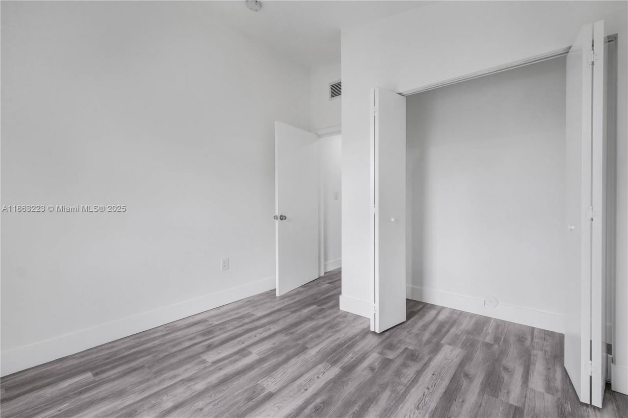 7777 NW 8th Ct, Unit B, Miami, FL 33150 Photo