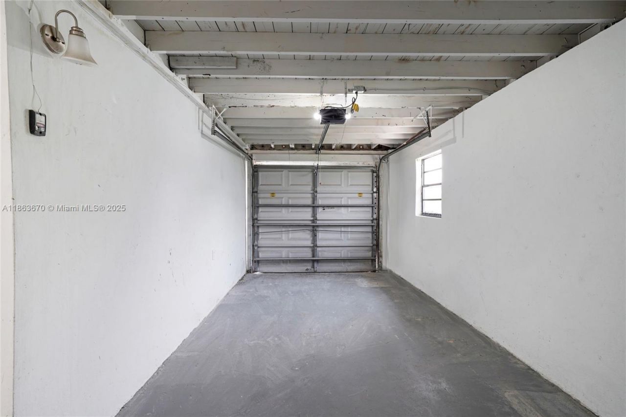 3301 NW 174th St, Miami Gardens, FL 33056 Photo