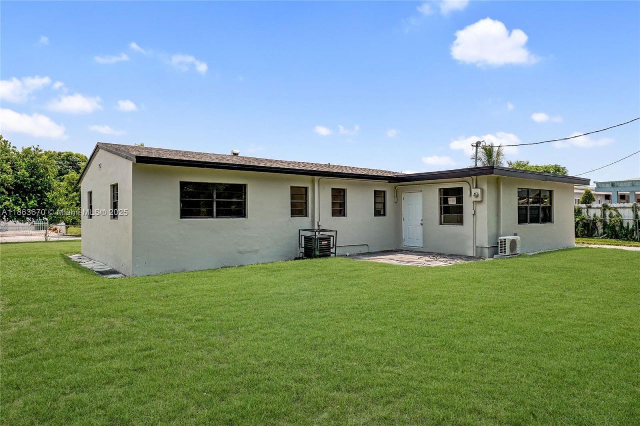 3301 NW 174th St, Miami Gardens, FL 33056 Photo