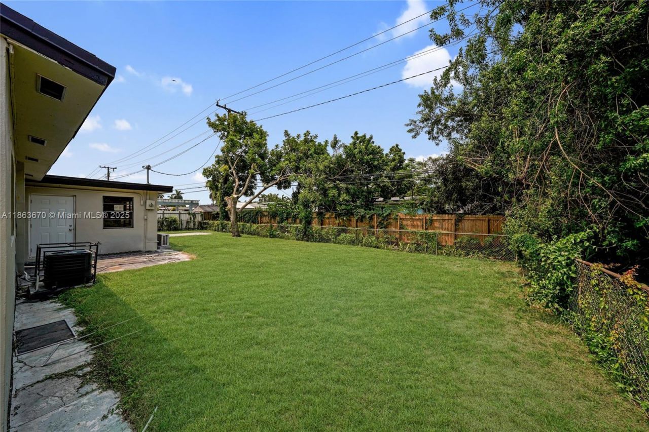 3301 NW 174th St, Miami Gardens, FL 33056 Photo