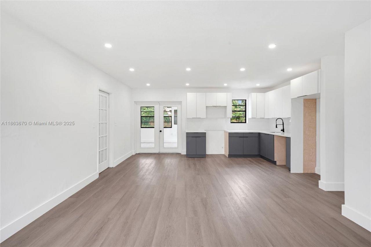 3301 NW 174th St, Miami Gardens, FL 33056 Photo