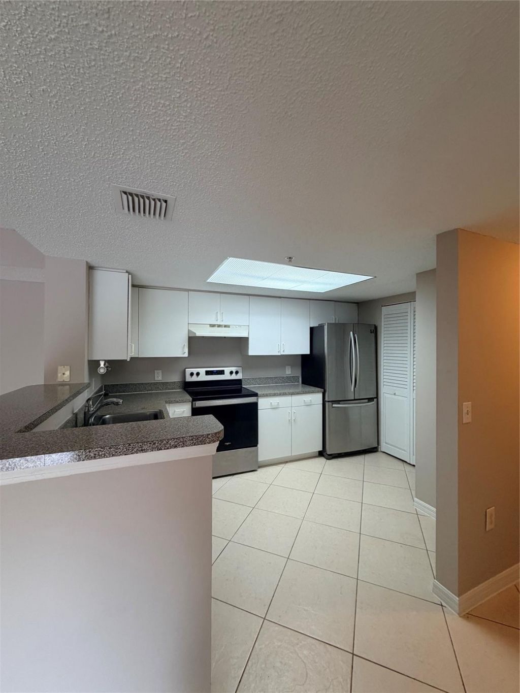5025 Wiles Road, Unit 101, Coconut Creek, FL 33073 Photo