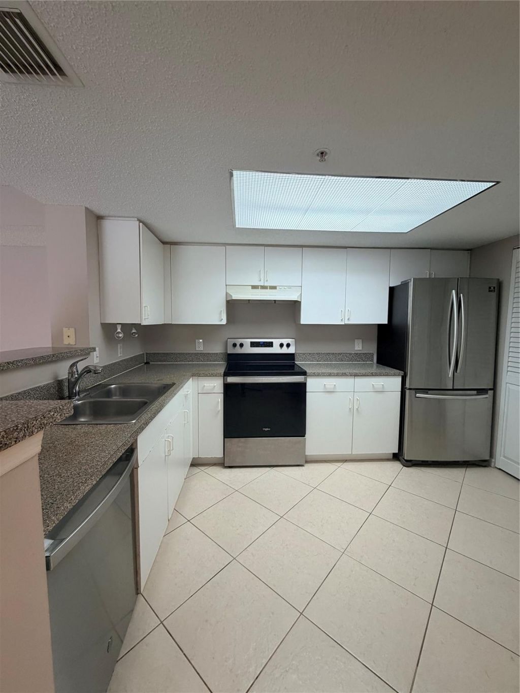 5025 Wiles Road, Unit 101, Coconut Creek, FL 33073 Photo