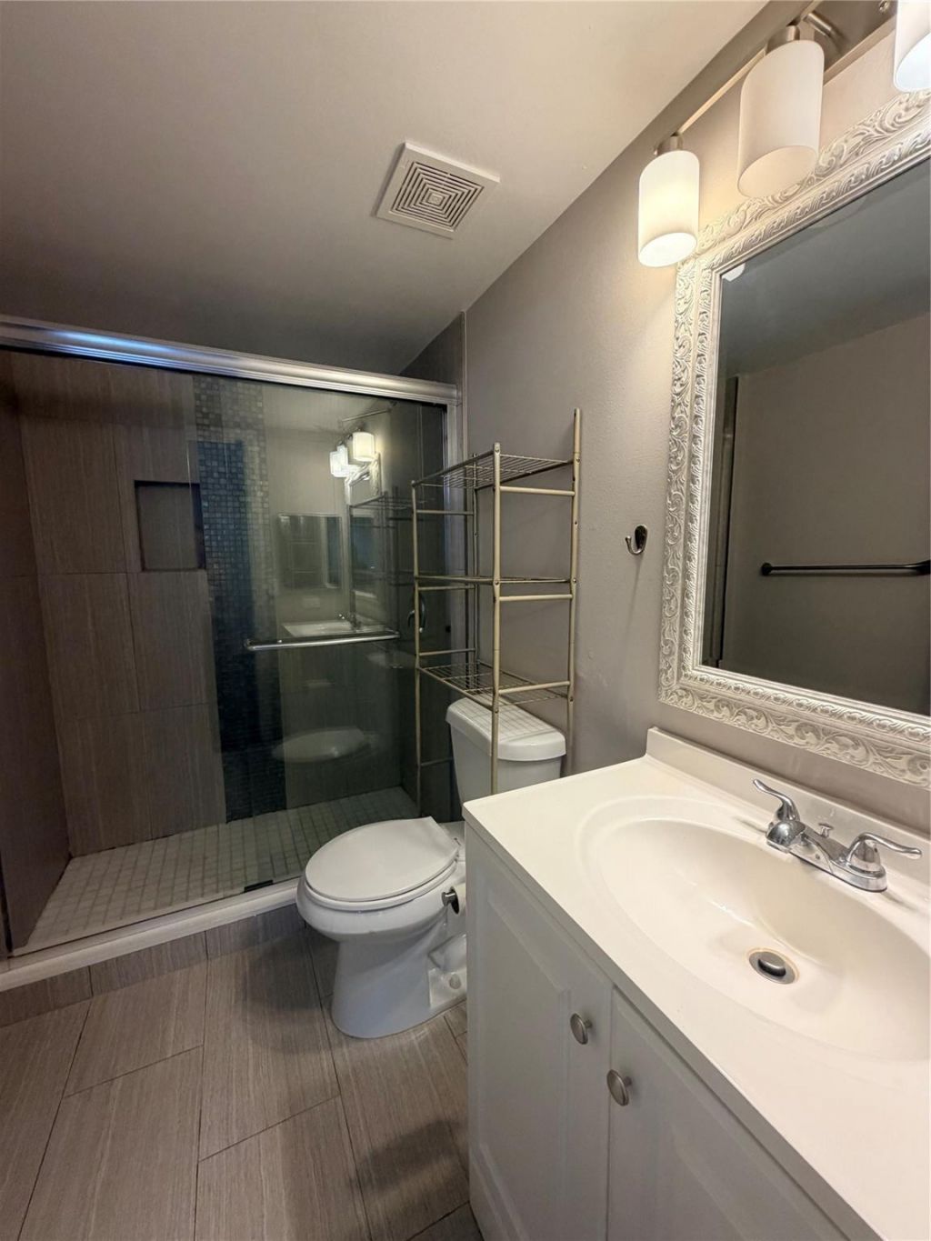 5025 Wiles Road, Unit 101, Coconut Creek, FL 33073 Photo