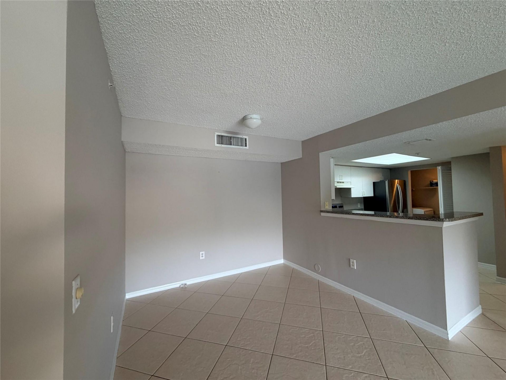 5025 Wiles Road, Unit 101, Coconut Creek, FL 33073 Photo