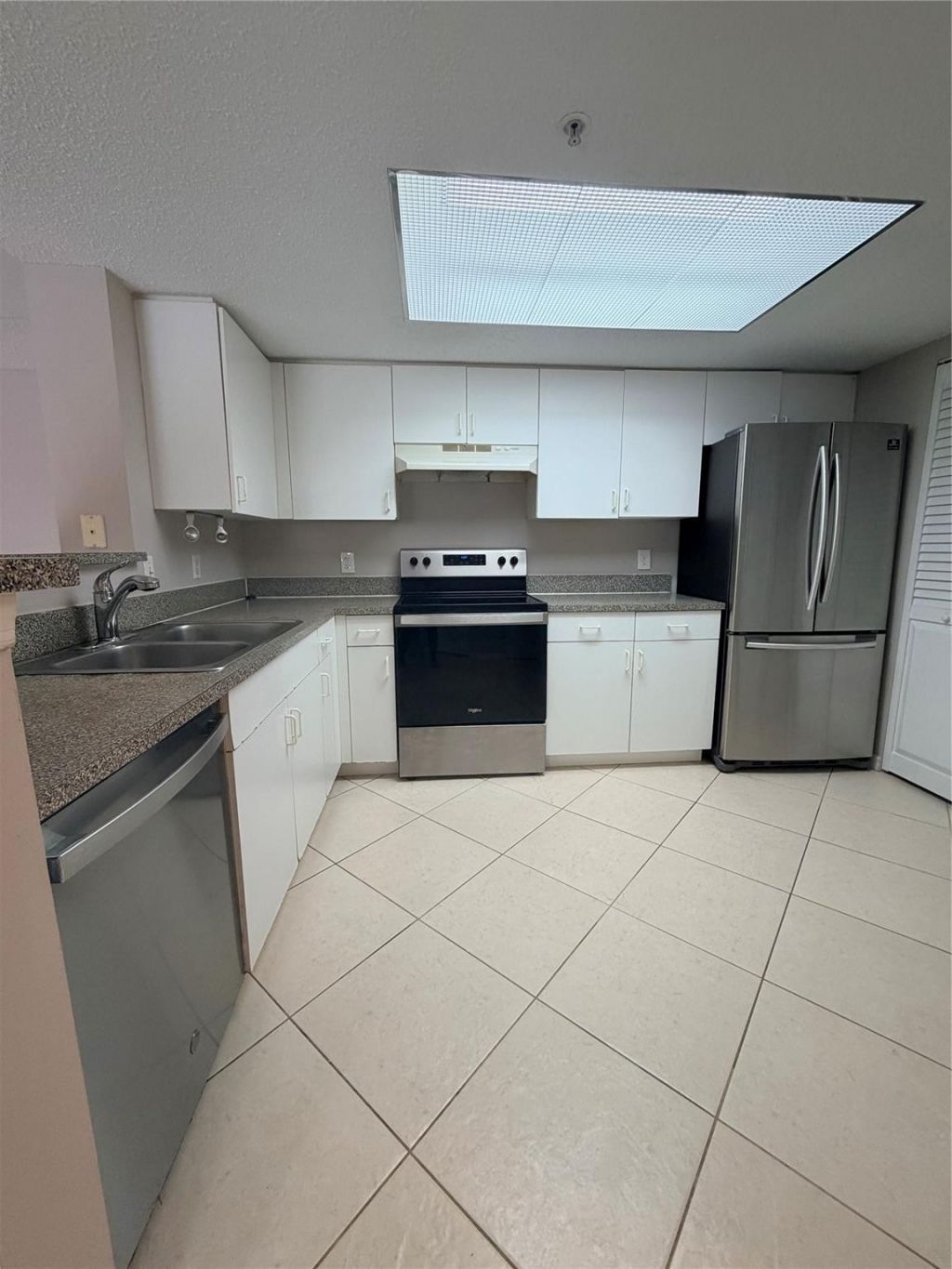 5025 Wiles Road, Unit 101, Coconut Creek, FL 33073 Photo