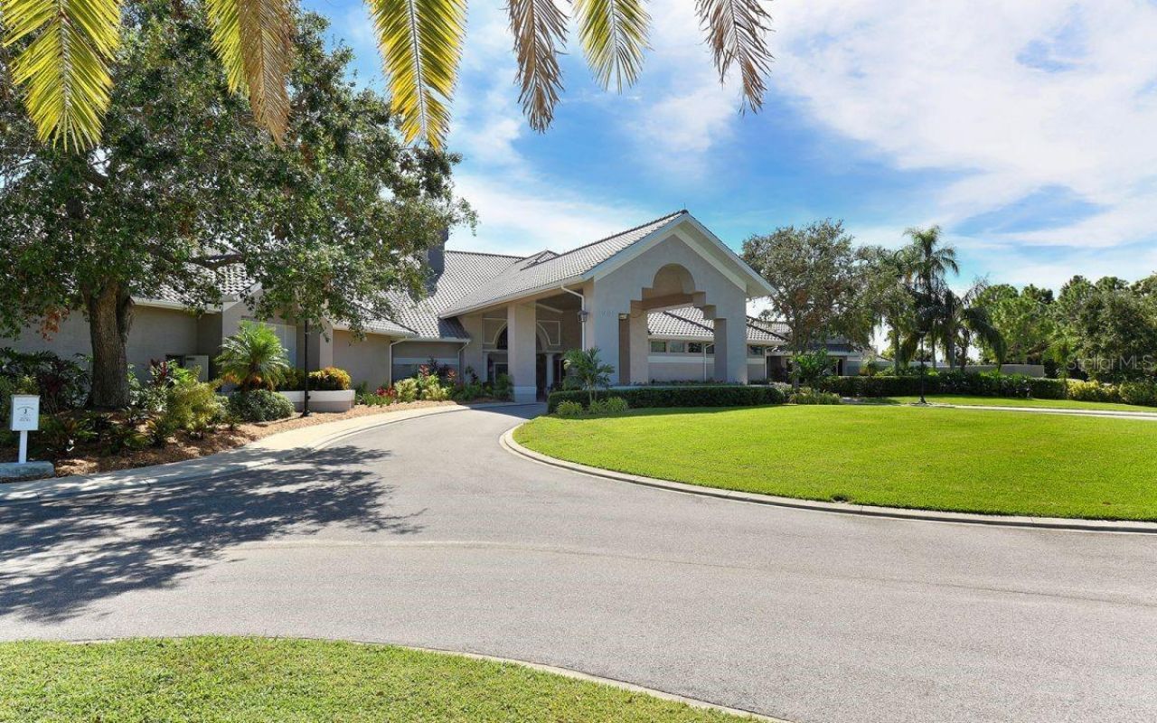 9320 Clubside Circle, Unit 2208, Sarasota, FL 34238 Photo