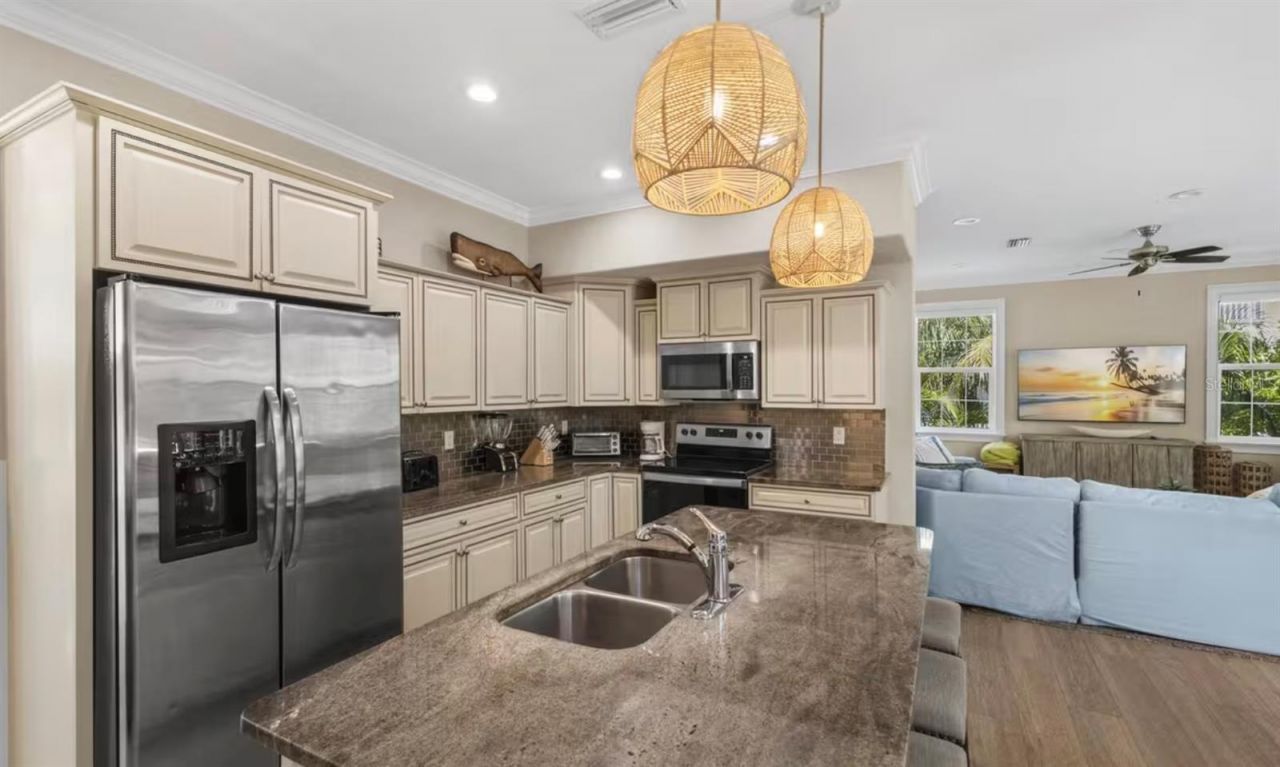 4105 4th Avenue, Holmes Beach, FL 34217 Photo